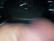 Branlette dans ma nouvelle voiture