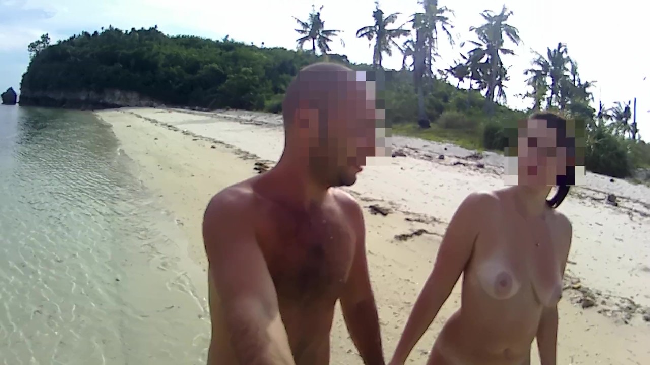 THE WALKING NUDE - Amateur Russian couple! - Free Sex Video - RedTube