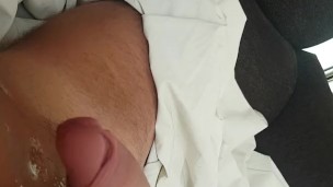 Trying to cum handsfree