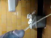 Leak time - Screenshot 6 of 16 - Pee