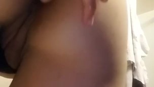 Fingering my ass