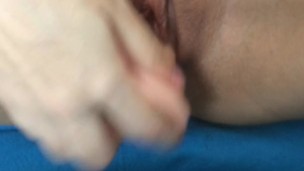 Lesbian masturbates with dildo for daddy