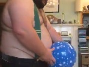 balloon bearhuggs - Screenshot 12 of 16 - Kink