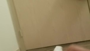 Fast masturbator is at it again