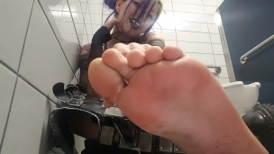 Goth girl sweaty smelly feet public bathroom