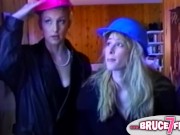 Vintage lesbian threeway 1/16