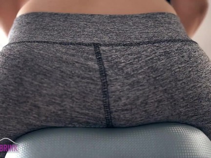 Sexercise, Orgasm on Exercise Bike in Yoga Pants - Ass View + Heart Rate
