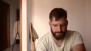 Hot straight bearded guy wank his cock and shows muscles
