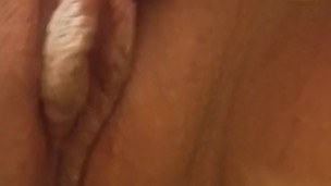 Short Piss, Pussy Show
