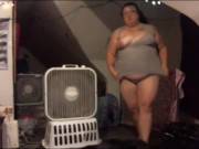 buttcrack in jean shorts / bottomless 16/16