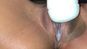 sexy ebony creams pie while masturbating