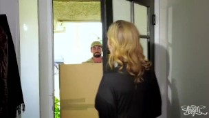 TransAngels - The Surprise Package - Jaxton Wheeler, Kayleigh Coxx