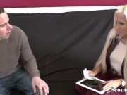 Deutsche Amateurin Tight Tini fickt mit fremden Typen fuer ein Ipad 5/16