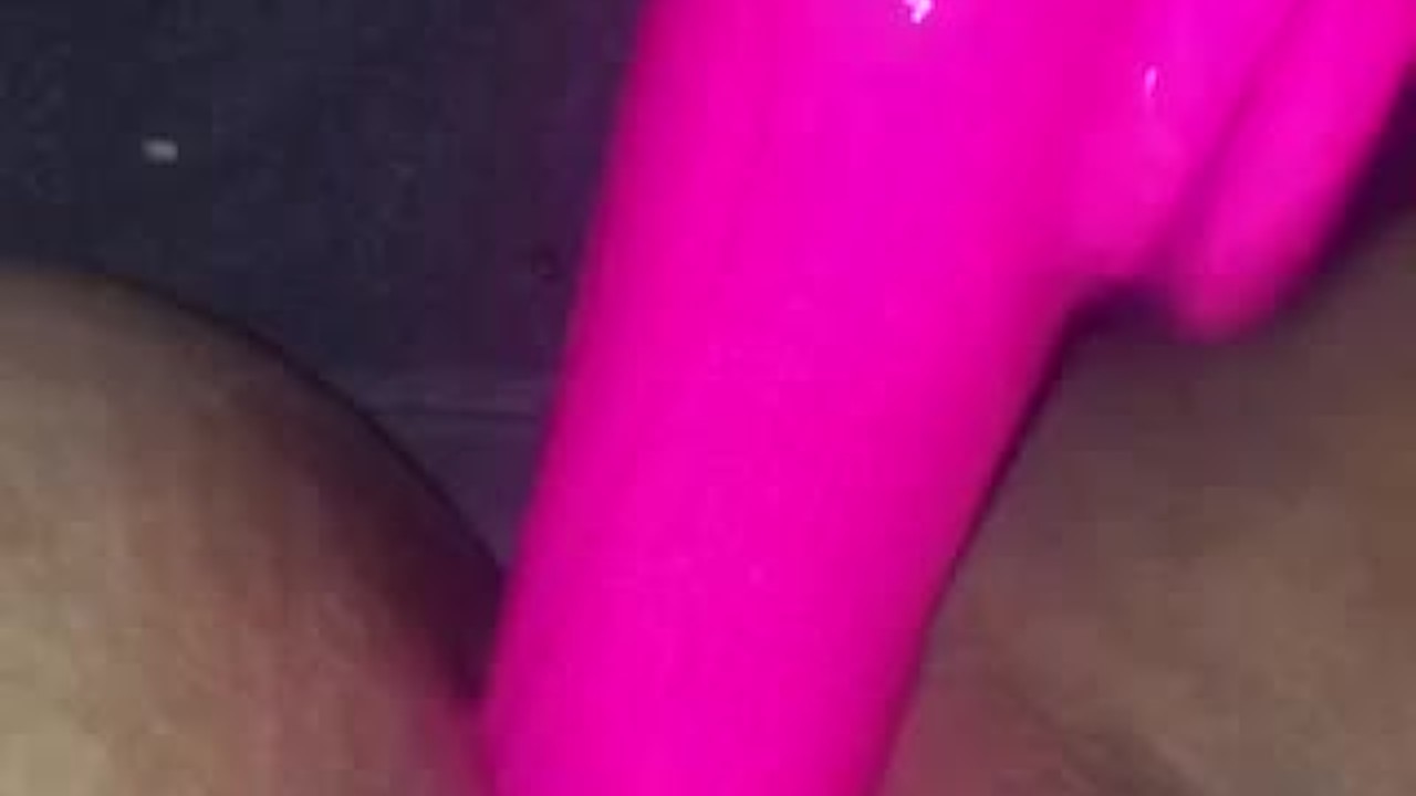 Female Solo Squirt! - Toy Slips, Almost Goes In Wrong Hole! - 無料セックスビデオ - RedTube