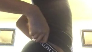Lil booty back at it
