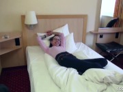 GERMAN SCOUT - GEILE MILF STELLA AUS BERLIN NACH MODEL CASTING GEFICKT 7/16