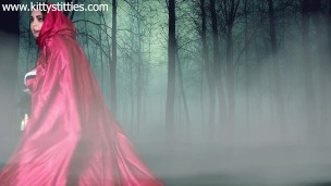 Red Riding Hood: Fucks & Sucks the Wolf Preview (Full vid in link in bio)