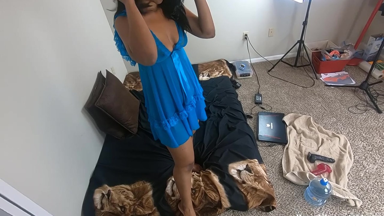 Indian Fucked By Intruder While Husband Is Away - RedTube