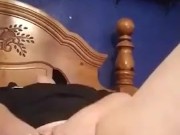 Making myself squirt - Screenshot 1 of 16 - Pussy