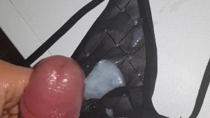 eats own cum from black strings