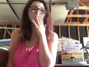 Hot Teen Smokin In Garage Prt2 10/16