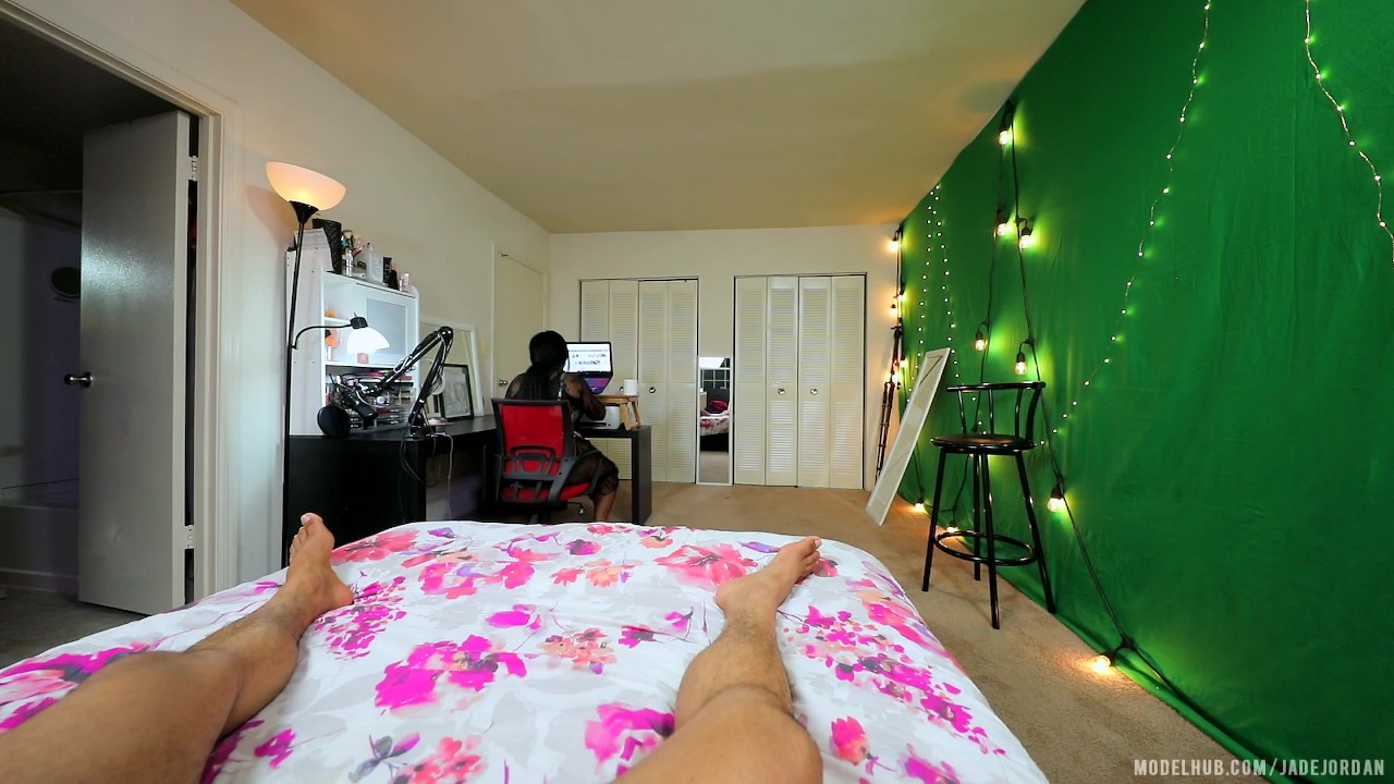 Mom SQUIRTS Step-Son's CREAMPIE Out On Bed Before Video Calling Her Husband - RedTube