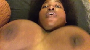 Hi I’m Hazelnut Would Like 2 cum on my titties