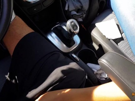 Wet anal orgasm with my girlfriend in the rental car