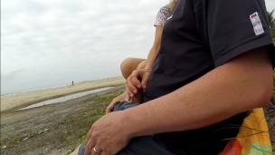 Real Amateur Public Sex Risky on the Beach !!! People walking near...