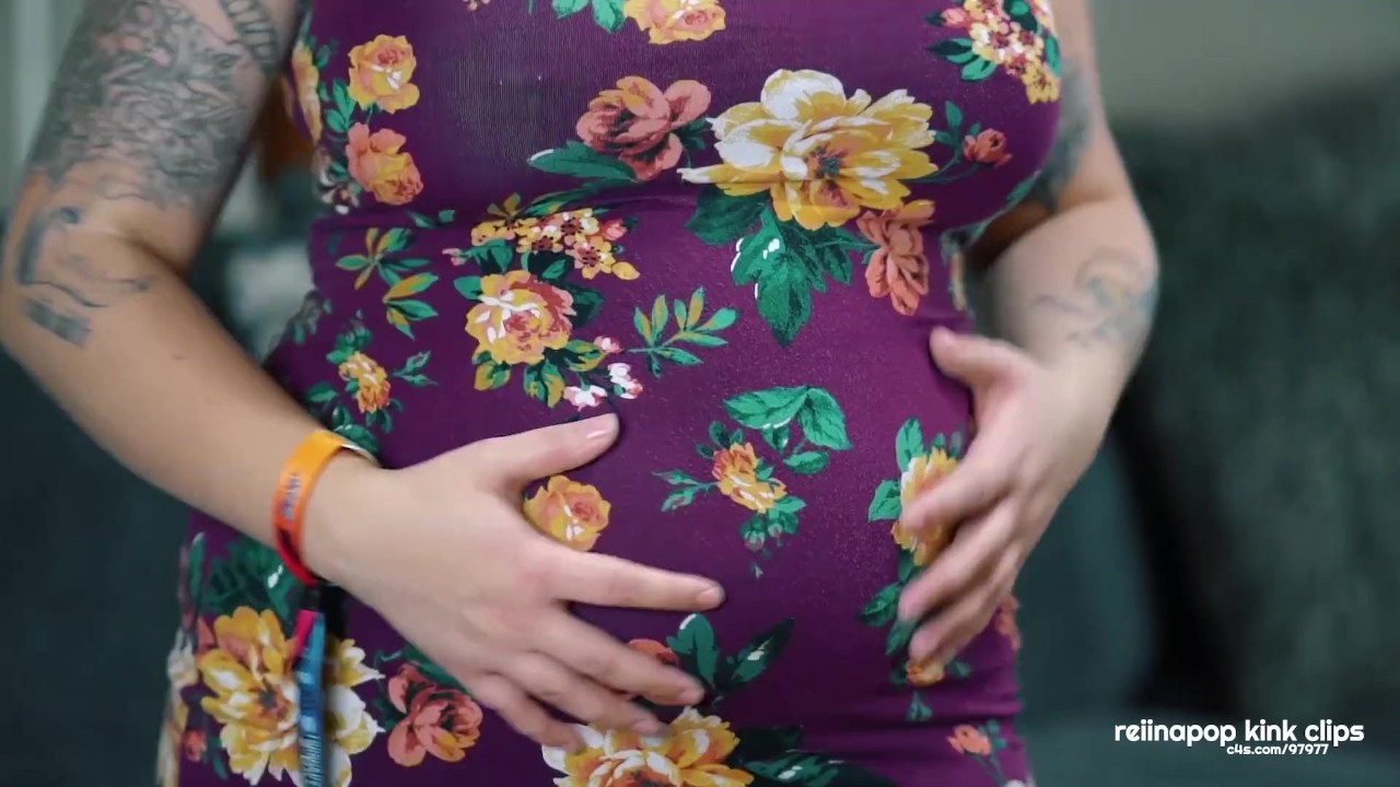Plugging Gassy Reina Makes Her Belly Expand! - RedTube