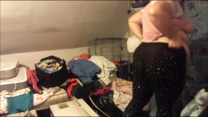 buttcrack in rhinestoned leggings / playing with anal toy and vaping