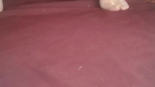 Мастурбирую пока муж на работе 2