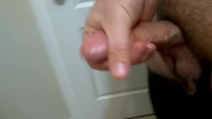Hottie eye fucked me at the store, so got home and let it go ;)