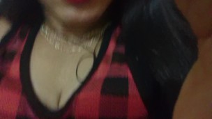 Guys enjoy this short jerking tranny video!