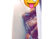 Shower - Screenshot 15 of 16 - Bubbles