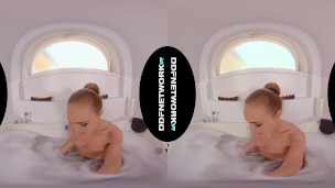 Russian VR masseuse Liza Billberry rides dick in POV until she orgasms