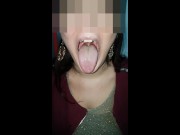 Girl huge mouth and long tongue spit 16/16