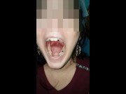 Girl huge mouth and long tongue spit 6/16