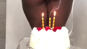 ケーキのおなら