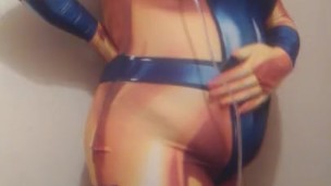 Fast Large Pump Inflation in Shiny X-Men Cosplay