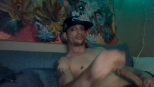 Dee Amore Jacking Off & Cums all over Himself