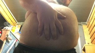 belly rubbin clip