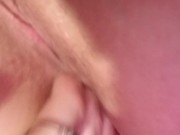 Shes finger fucks herself and squirts 20 times 14/16