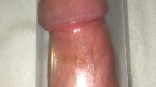 penis pump close up
