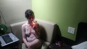 Smoking Jewels, Cork 100 Closeup