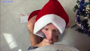 Best gift from Santa: Christmas hard anal and deep deepthroat