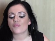 Banana Split - Screenshot 7 of 16 - Young