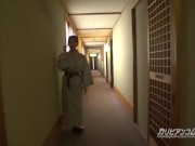 【無】危険な温泉旅館露出 パート1 秋野千尋 Chihiro Akino 12/16