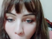 hot brunette loves ur cock