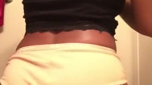 Premium Snapchat Vid of Big Booty Teen!!